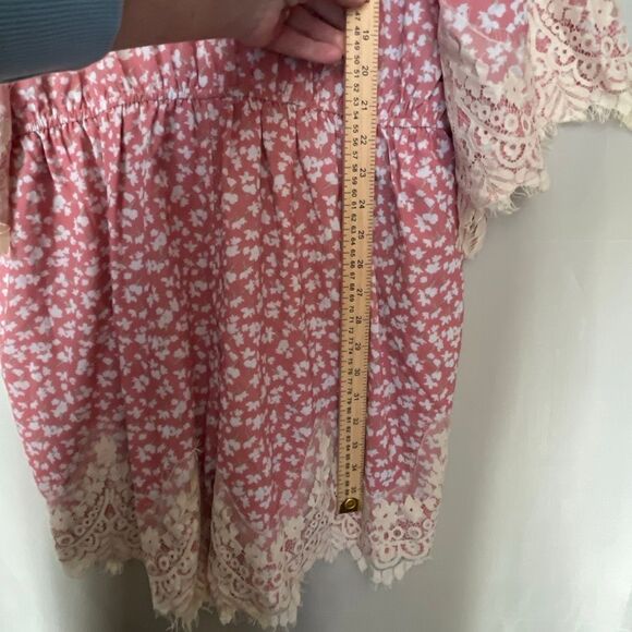 NWT J.NNA size 2X jumpsuit Romper floral bell sleeves lace. - Picture 11 of 16